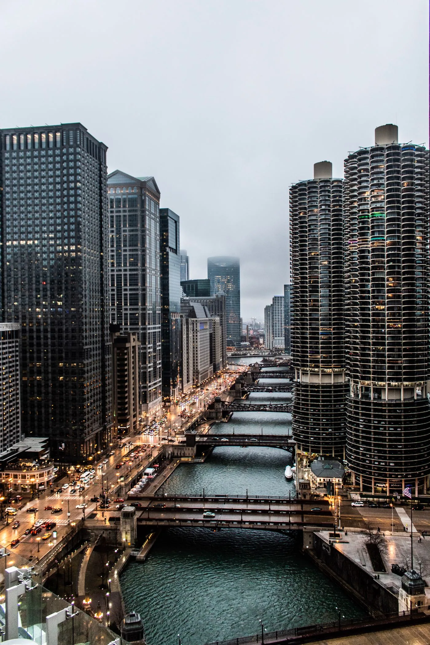 Chicago River and downtown skyline